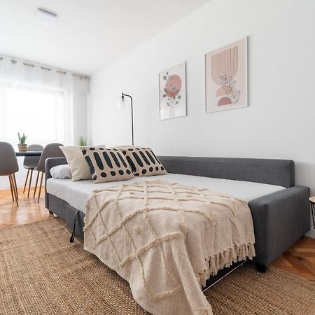 Moderno Apartamento Con Parking Apartment Vigo Exterior foto